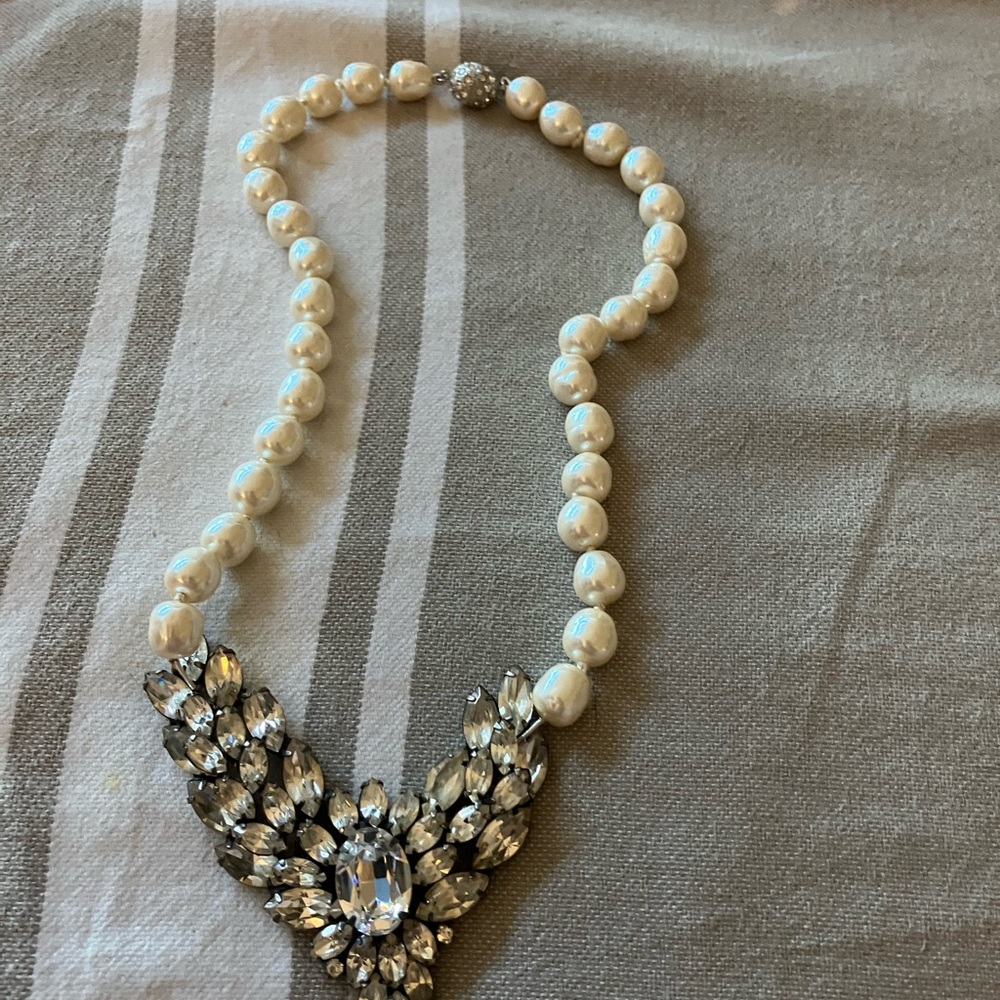 Pearl & vintage stone necklace